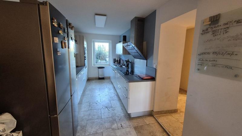 Maison - 255 m² - 8 pièces