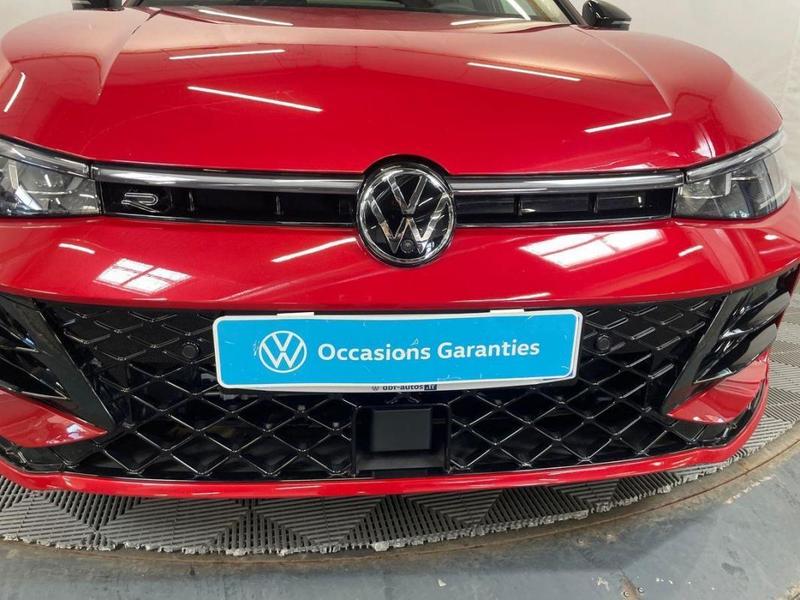 Volkswagen Passat 1.5 eTSI Opf 150 Dsg7 R-Line