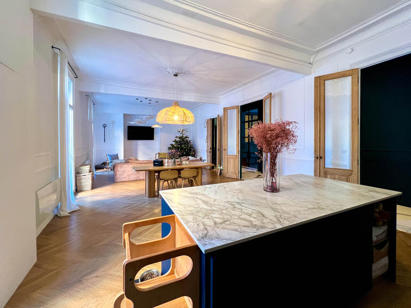 Appartement - 147 m² - 4 pièces