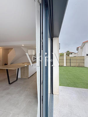 Villa - 111 m² - 5 pièces