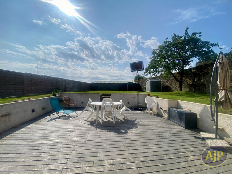 Maison - 84 m² - 4 pièces