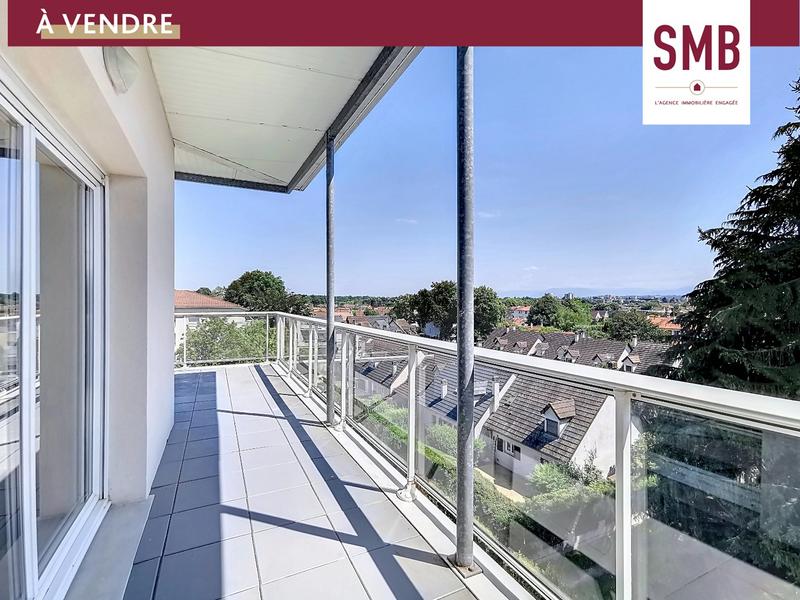 Appartement sur toit - 106 m² - 4 pièces