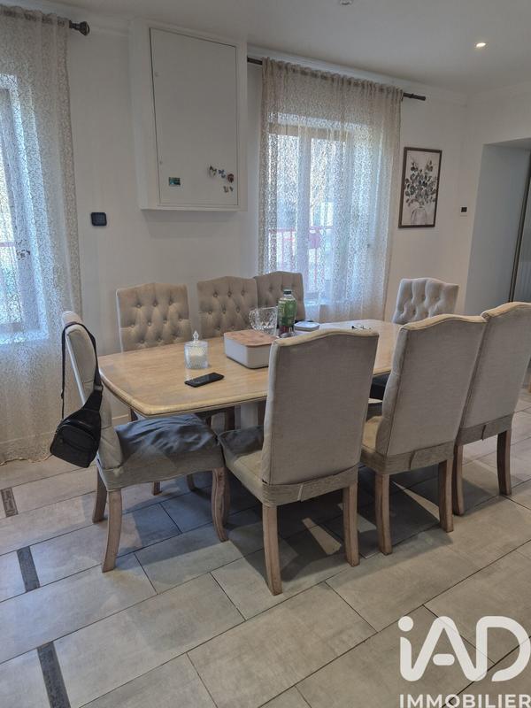 Maison - 140 m² - 7 pièces