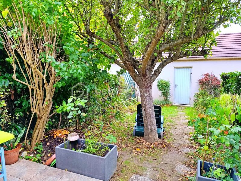 Maison de ville - 75 m² - 4 pièces