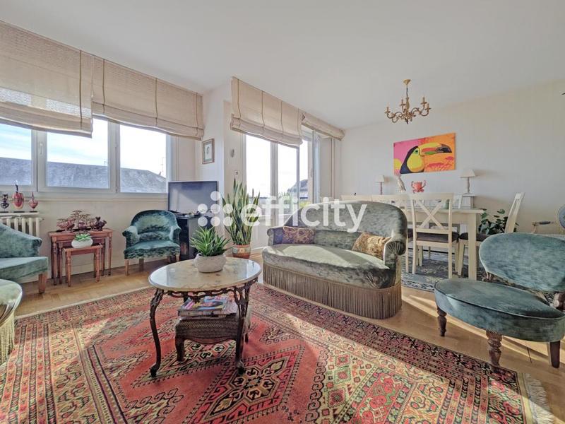 Appartement - 82 m² - 3 pièces