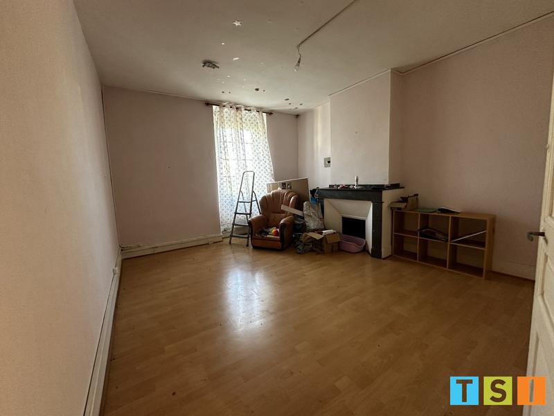 Maison - 191 m² - 12 pièces