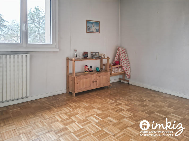 Appartement - 92 m² - 4 pièces