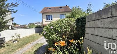 Maison - 121 m² - 5 pièces