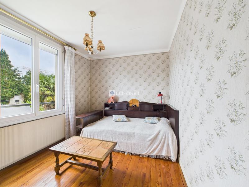 Maison - 98 m² - 6 pièces