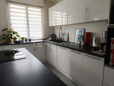 Maison de ville - 90 m² - 4 pièces