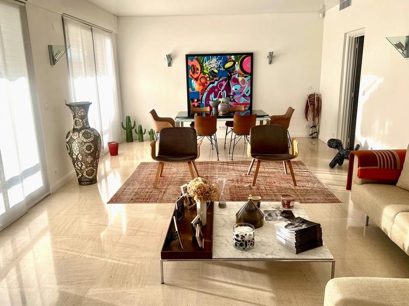 Appartement - 140 m² - 4 pièces