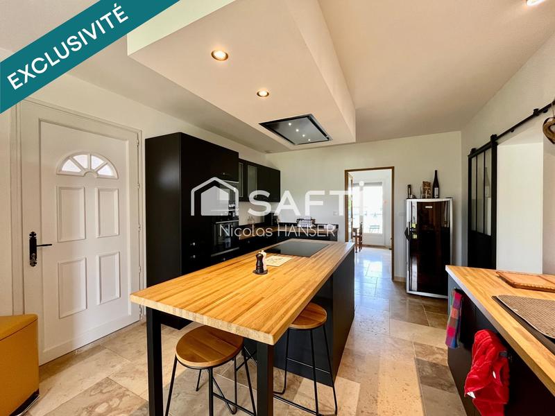 Villa - 276 m² - 9 pièces