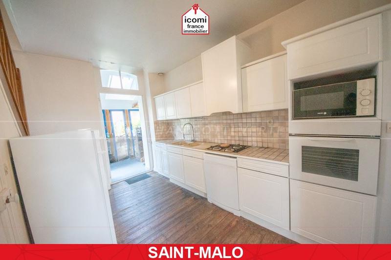 Maison - 180 m² - 7 pièces