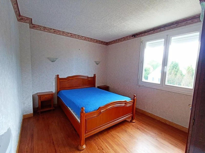 Maison - 93 m² - 5 pièces