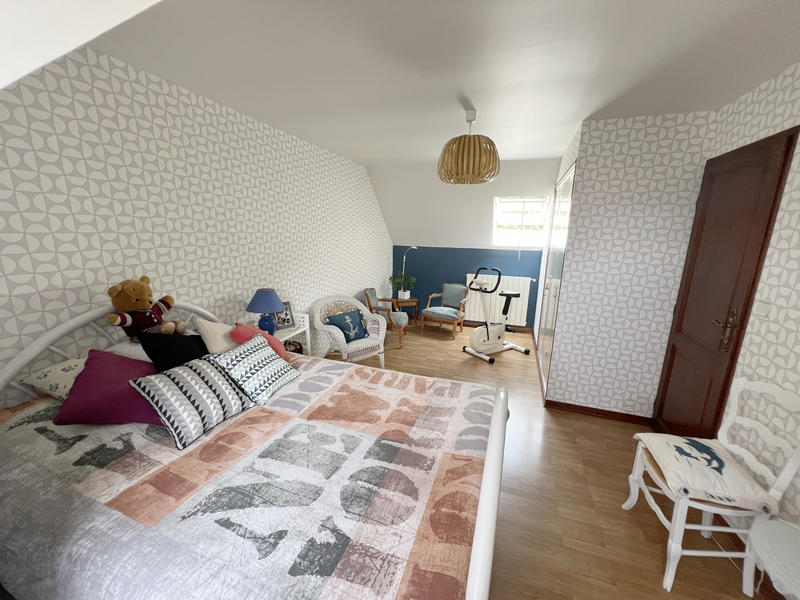 Maison - 130 m² - 6 pièces