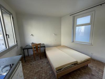 Studio - 16 m² - 1 pièce