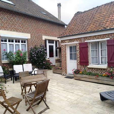 Maison - 239 m² - 9 pièces