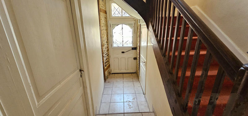 Maison - 190 m² - 9 pièces