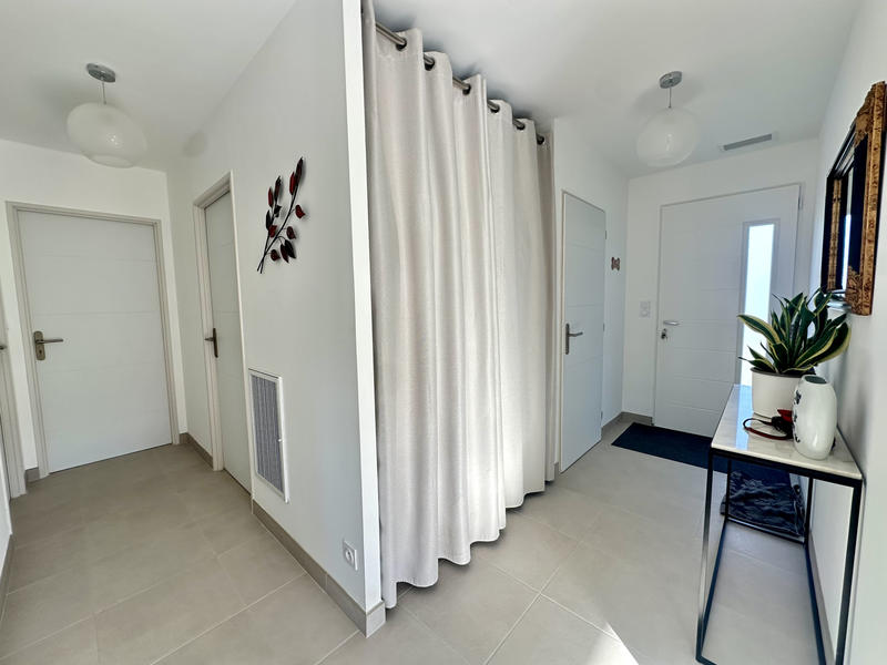 Maison - 104 m² - 3 pièces