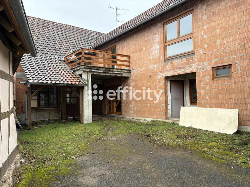 Maison - 200 m² - 5 pièces