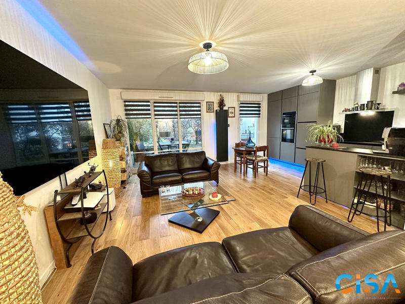 Appartement - 74 m² - 3 pièces