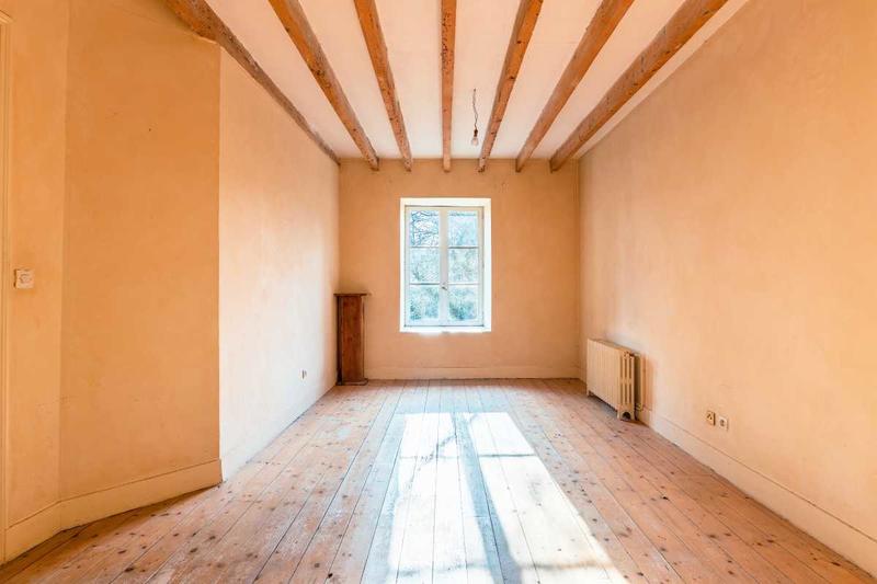 Maison - 275 m² - 12 pièces