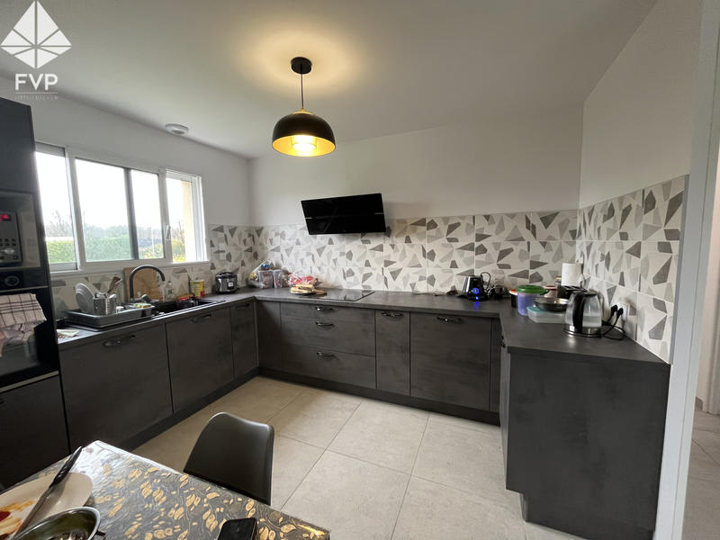 Maison - 81 m² - 4 pièces