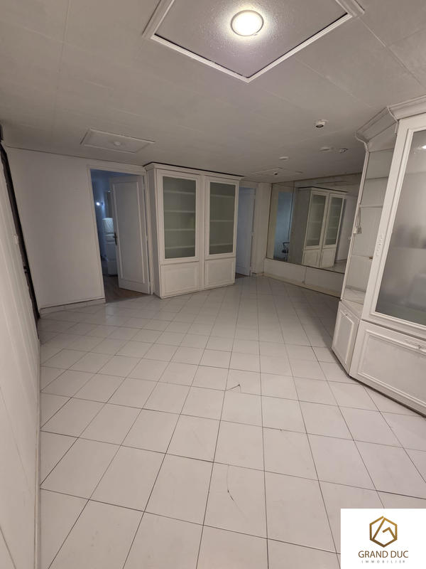 Local commercial - 89 m²