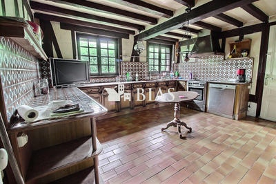 Maison ancienne - 136 m² - 4 pièces