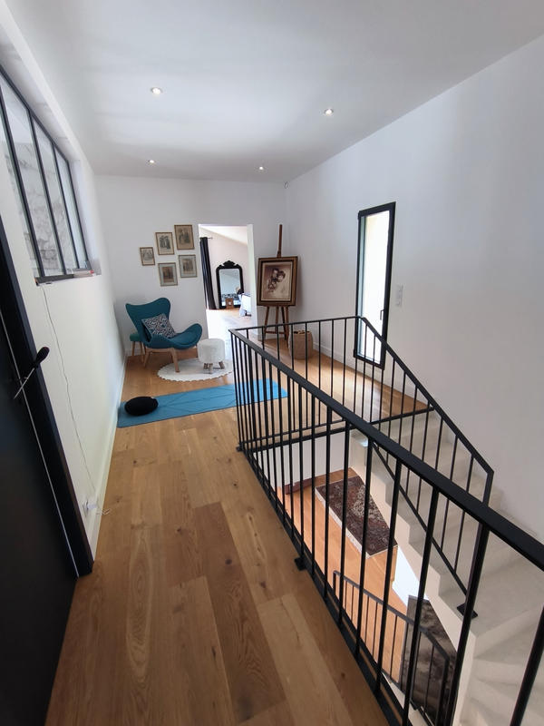 Villa - 400 m² - 4 pièces