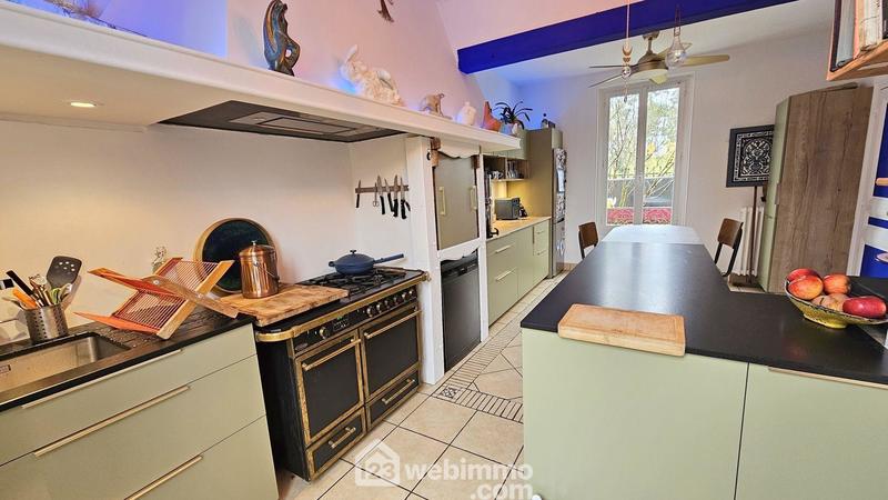 Maison - 160 m² - 6 pièces