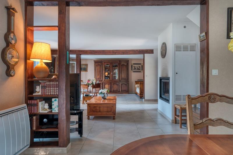 Maison - 185 m² - 6 pièces