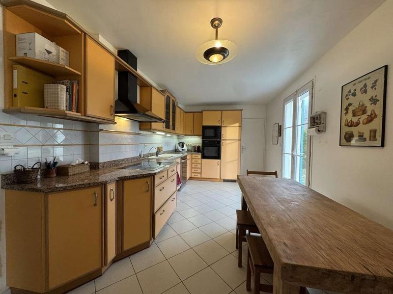 Maison - 190 m² - 7 pièces