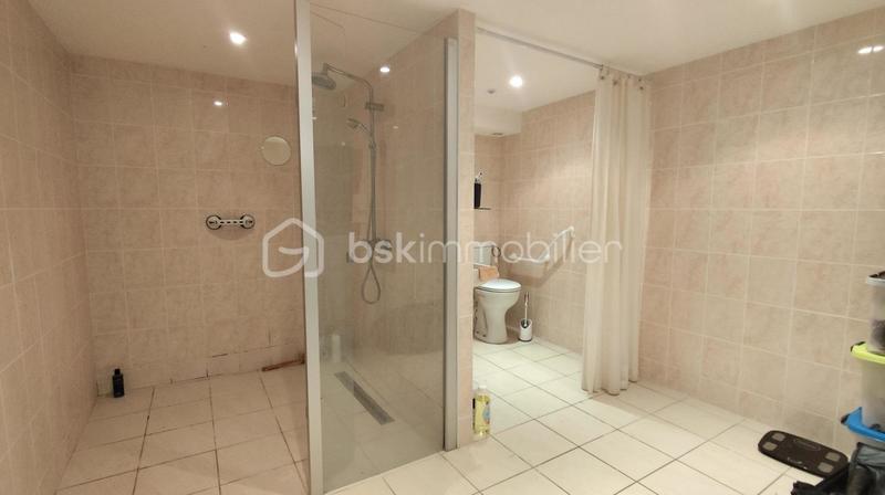 Maison traditionnelle - 147 m² - 5 pièces