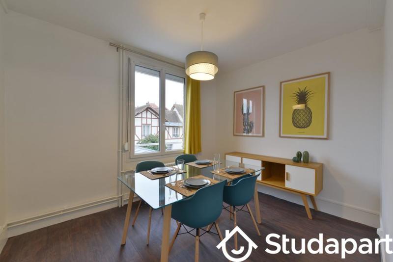 Chambre - 13 m² - 1 pièce