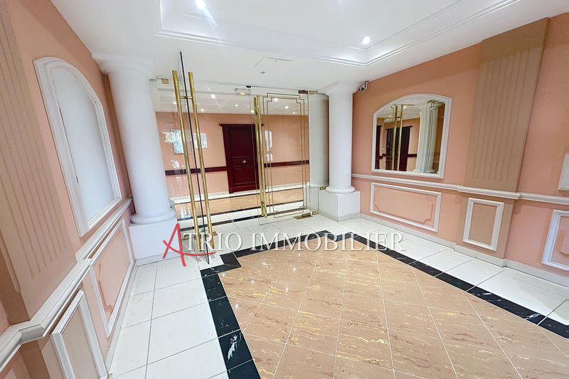 Appartement - 94 m² - 4 pièces