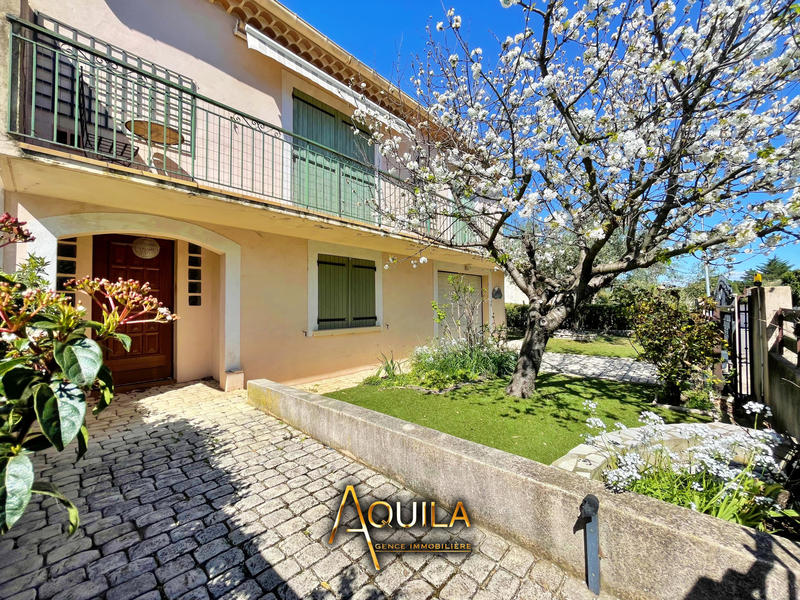 Maison - 157 m² - 7 pièces