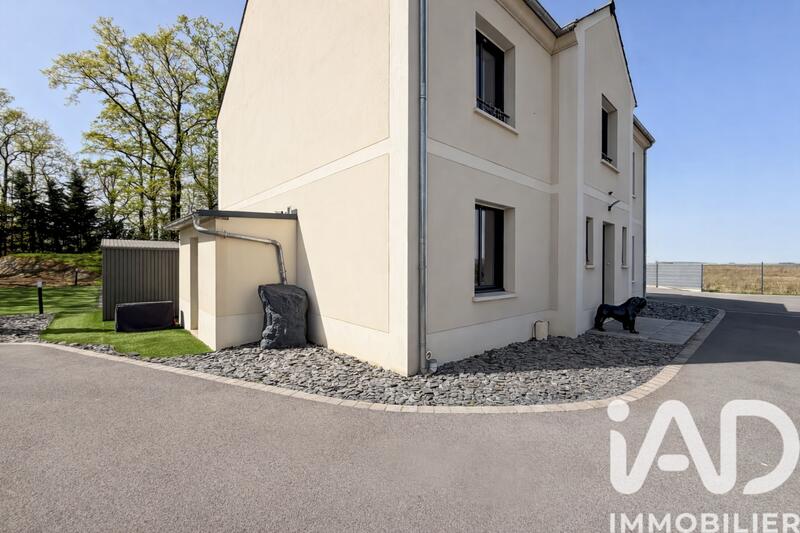 Maison - 173 m² - 6 pièces
