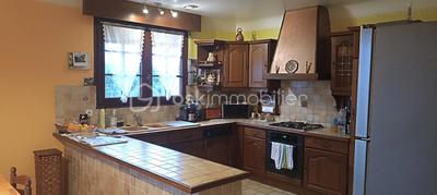 Propriété - 160 m² - 6 pièces