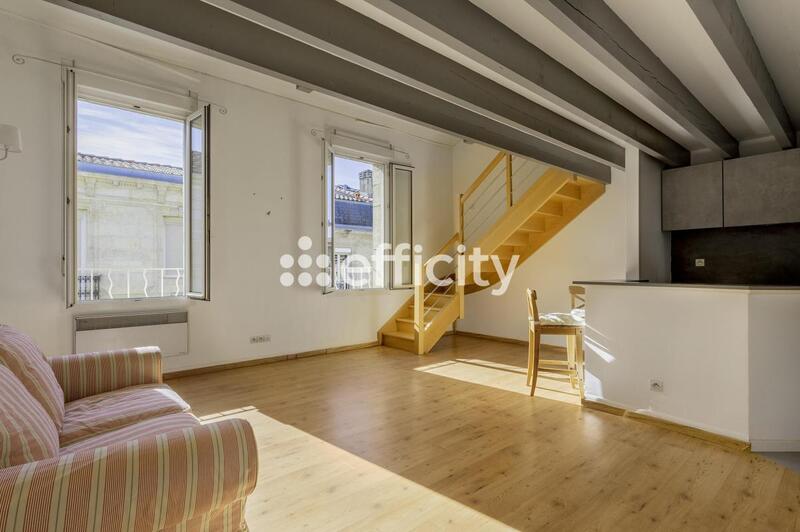 Appartement ancien - 71 m² - 2 pièces