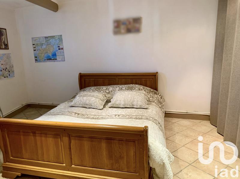 Maison - 300 m² - 11 pièces