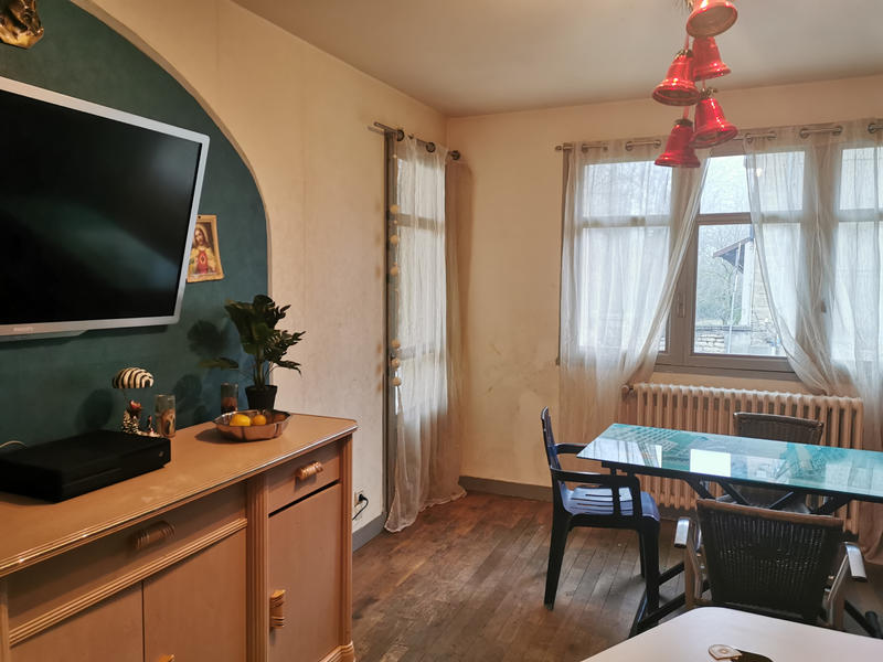 Appartement - 72 m² - 5 pièces