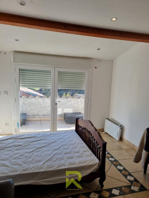 Mas - 294 m² - 8 pièces