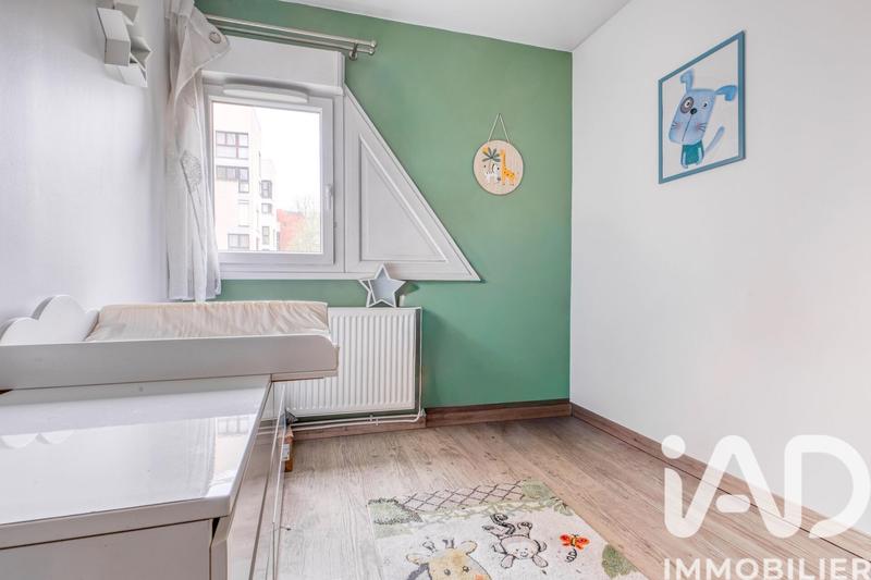 Appartement - 77 m² - 4 pièces