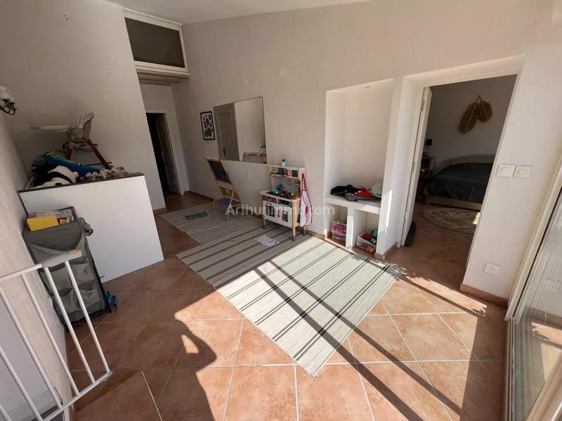 Maison - 189 m² - 6 pièces