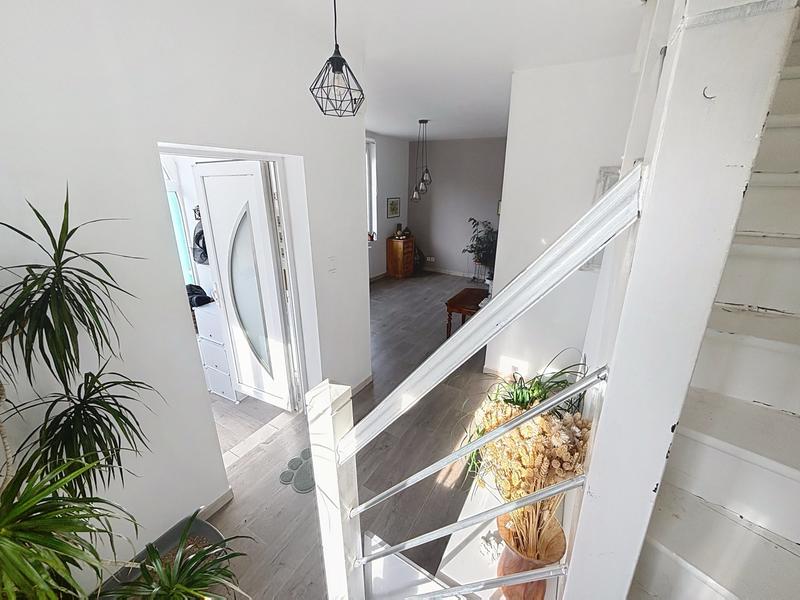 Maison - 105 m² - 5 pièces