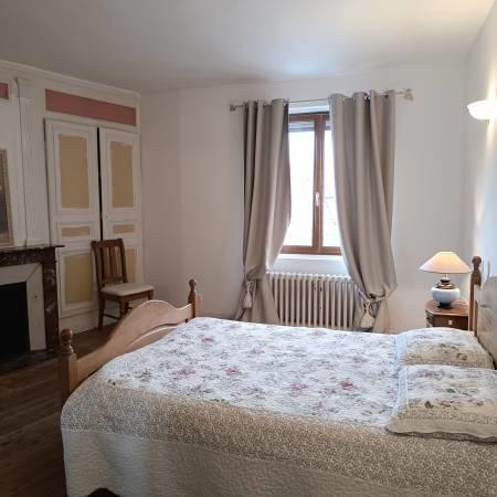 Maison - 252 m² - 9 pièces