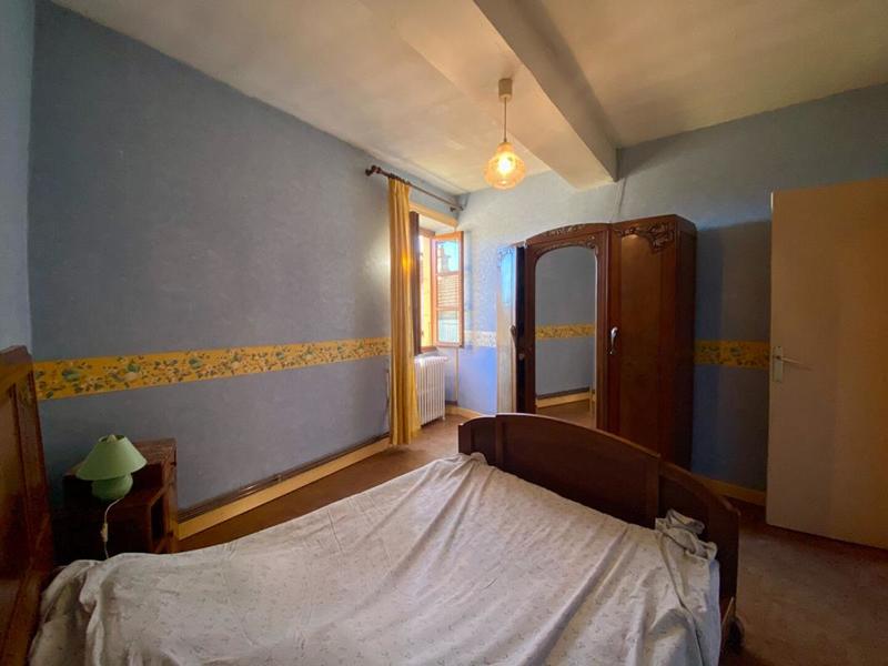 Maison de bourg - 100 m² - 6 pièces