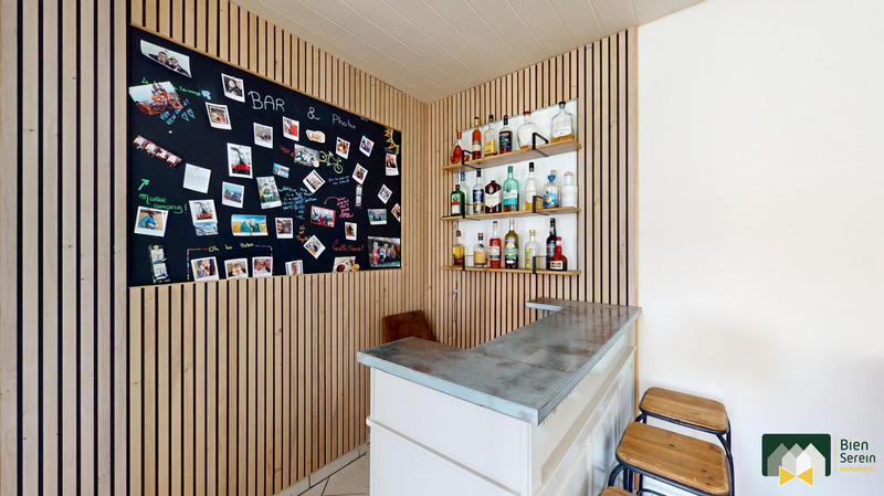 Maison - 104 m² - 4 pièces