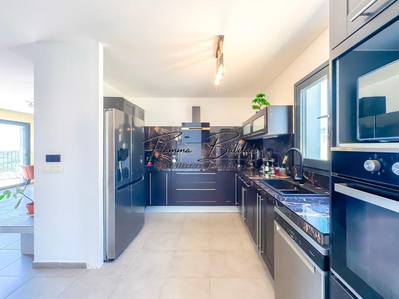 Villa - 175 m² - 7 pièces